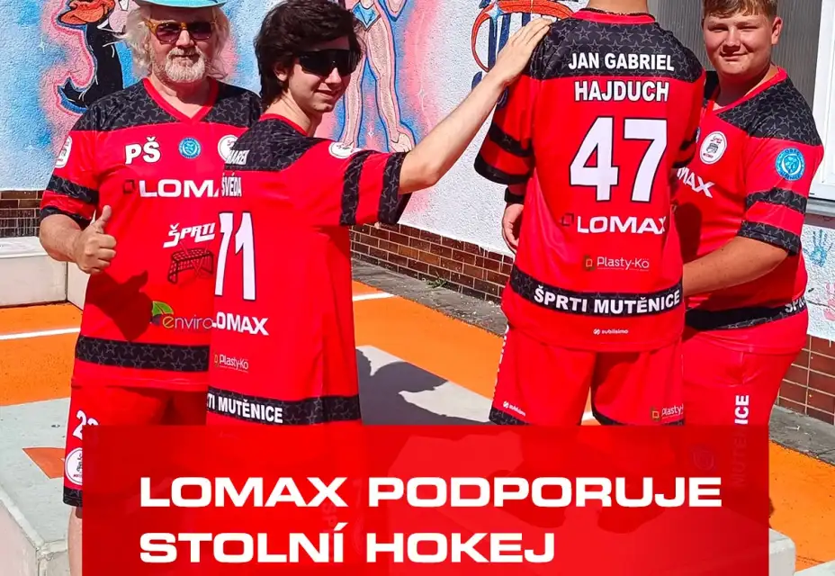 ŠPRTI v nových dresech s logem sponzora LOMAX